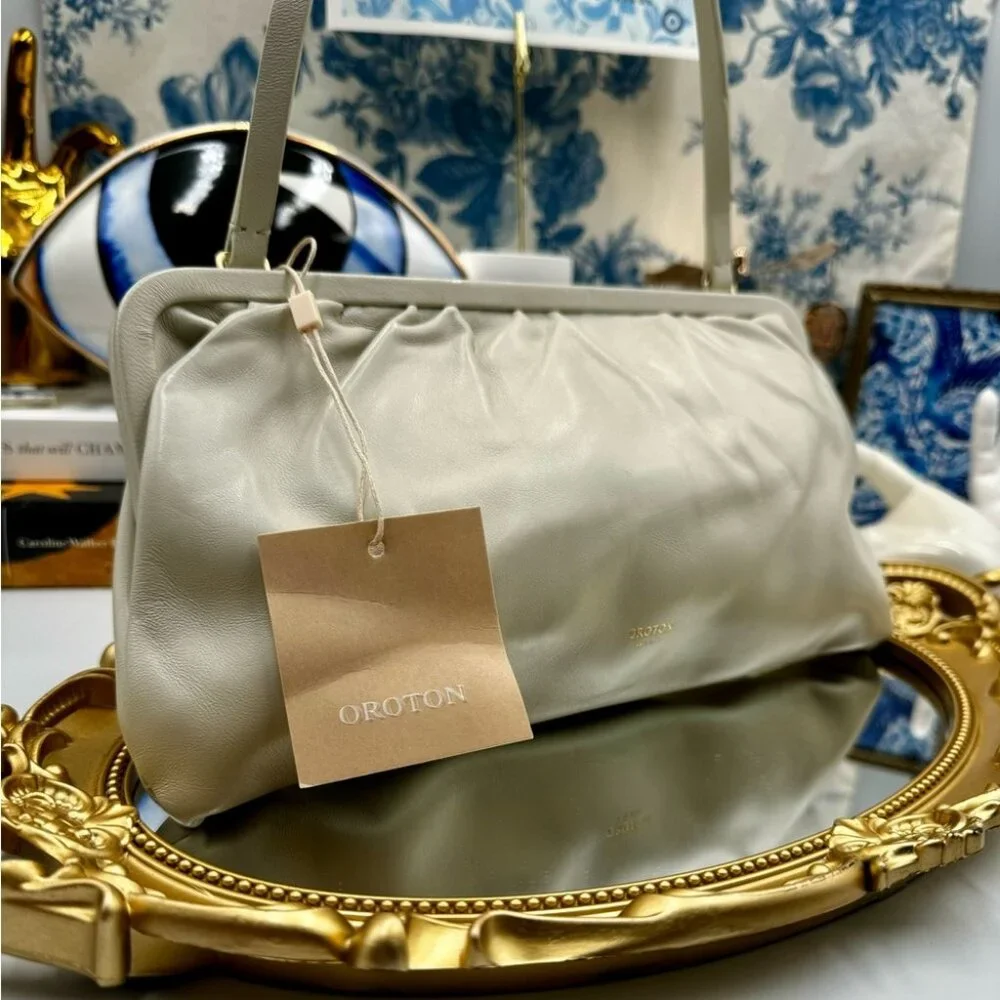 🆕 OROTON 🧿 NWT Celia XL Long Leather Clutch, Cream
